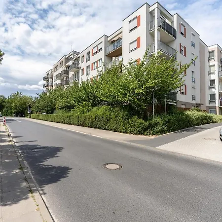 شقة Cozy Karpia 17 With Terrace In By Renters بوزنان